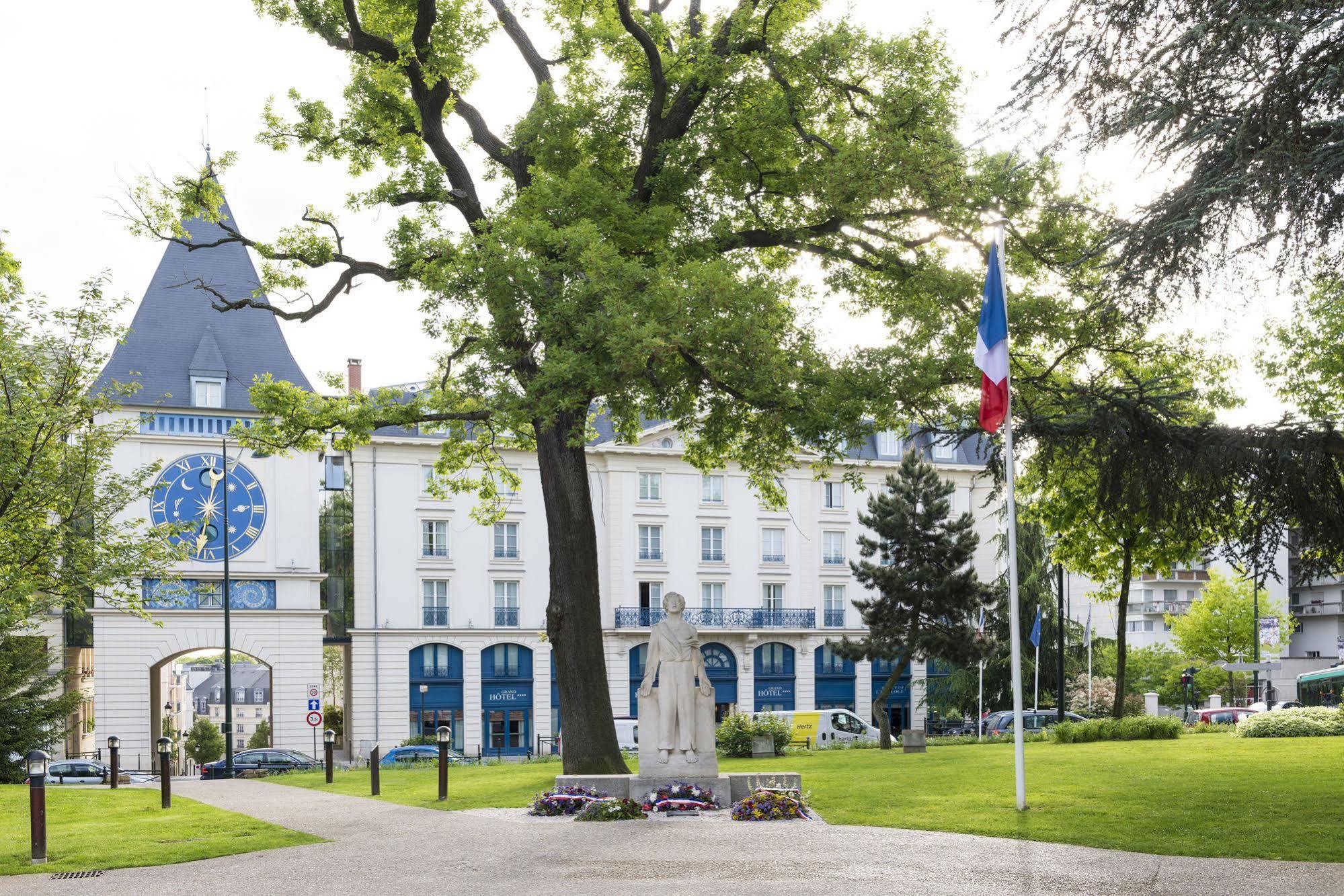 Le Plessis Grand Hotel Buitenkant foto